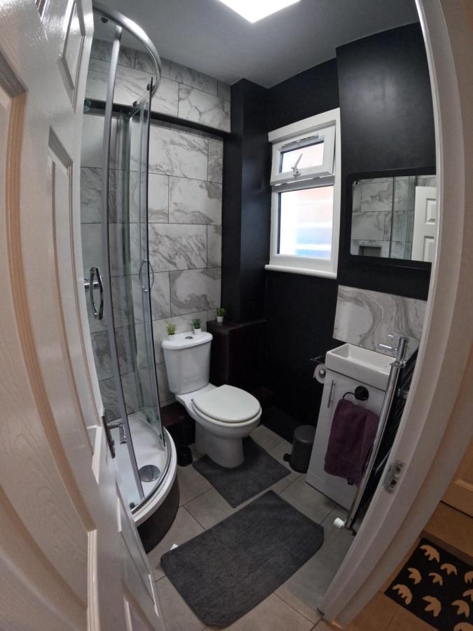 Studio Apartment In Saint Kew Εξωτερικό φωτογραφία